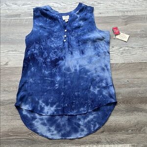 St. John's Bay Blue Sleeveless Buttoned Tank Top sizes Large